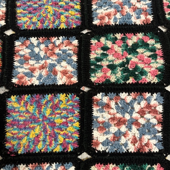Vtg Handmade Crochet Granny Square Blanket Afghan Throw Black Multicolor 44x80" - Picture 5 of 6
